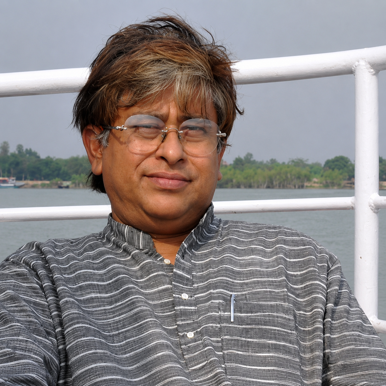 স্বপ্নময় চক্রবর্তী